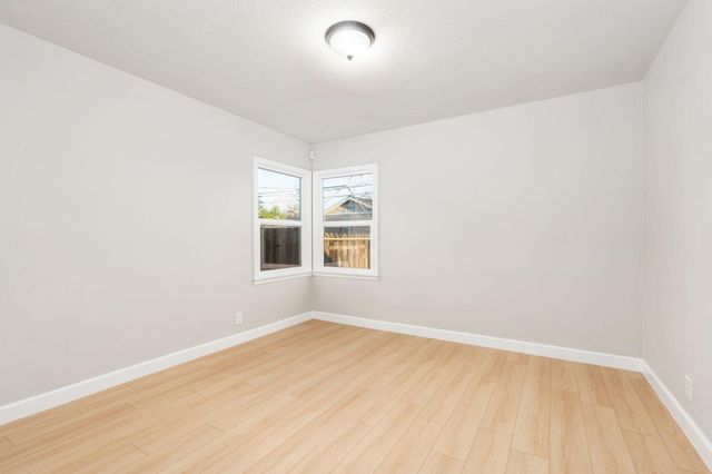 1115 E Cornell Avenue, Fresno, CA 93704