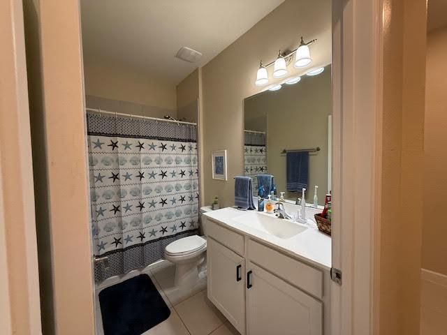 7986 NW Greenbank Circle, Port St. Lucie, FL 34987