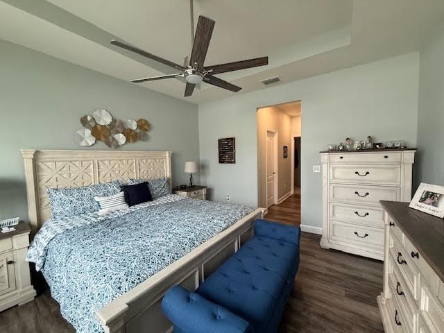 7986 NW Greenbank Circle, Port St. Lucie, FL 34987