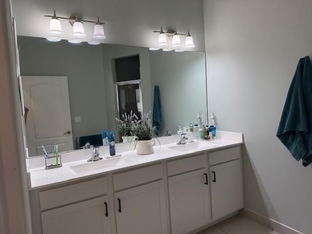 7986 NW Greenbank Circle, Port St. Lucie, FL 34987