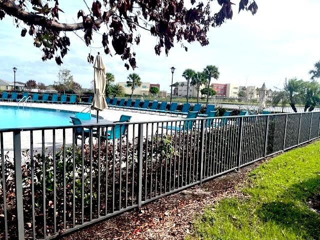 7986 NW Greenbank Circle, Port St. Lucie, FL 34987