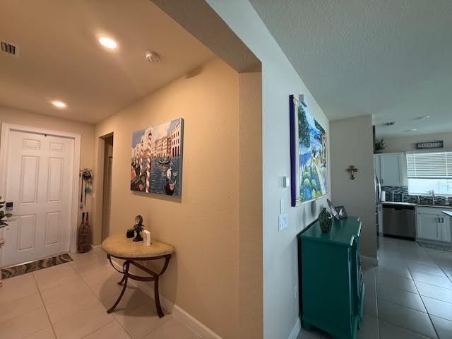 7986 NW Greenbank Circle, Port St. Lucie, FL 34987