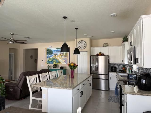 7986 NW Greenbank Circle, Port St. Lucie, FL 34987