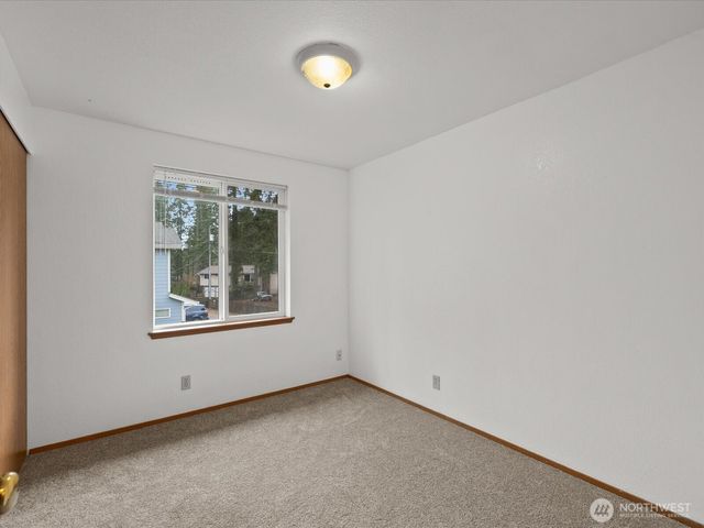 13411 Meadow Rd, Everett, WA 98208