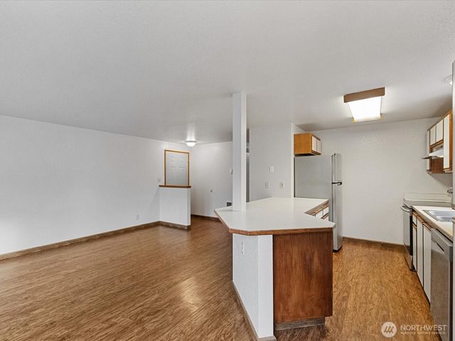 13411 Meadow Rd, Everett, WA 98208