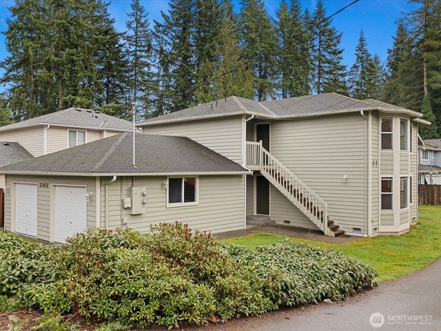 13411 Meadow Rd, Everett, WA 98208
