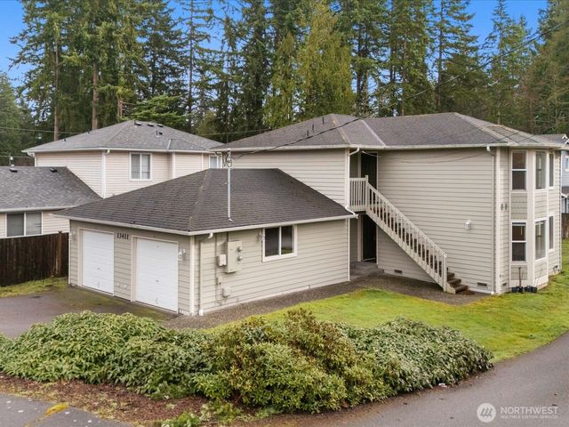 13411 Meadow Rd, Everett, WA 98208