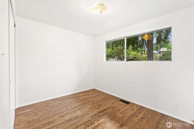15805 SE 12th Place, Bellevue, WA 98008