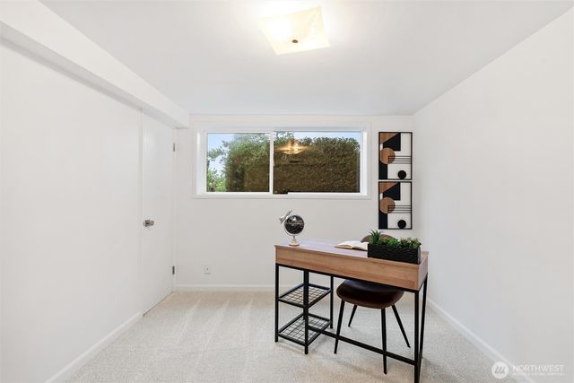 15805 SE 12th Place, Bellevue, WA 98008