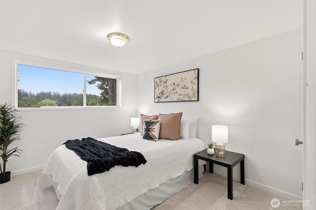 15805 SE 12th Place, Bellevue, WA 98008