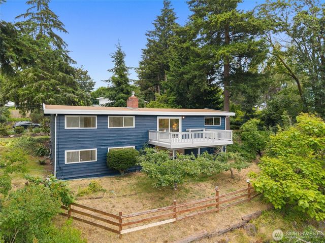 15805 SE 12th Place, Bellevue, WA 98008
