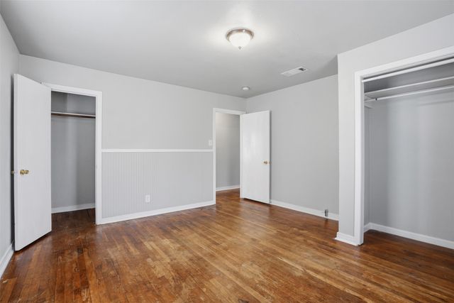 2325 Halbert Street, Fort Worth, TX 76112