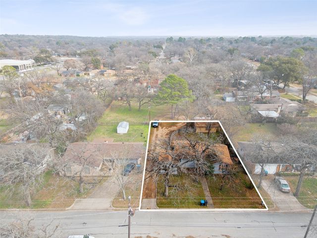 2325 Halbert Street, Fort Worth, TX 76112