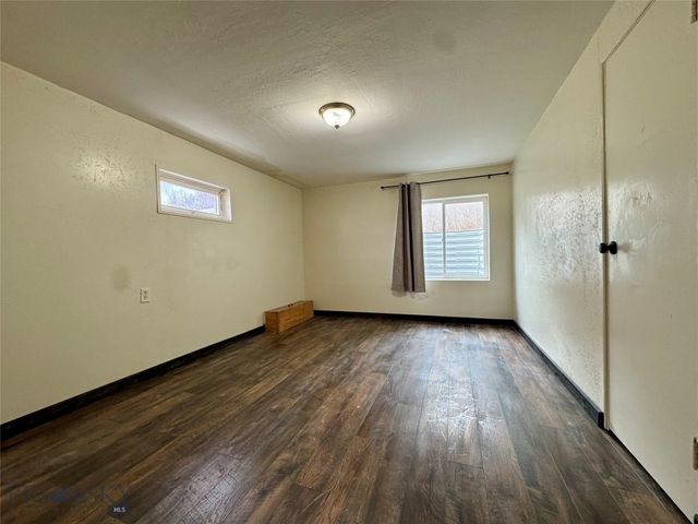 907 E Montana St., Livingston, MT 59047