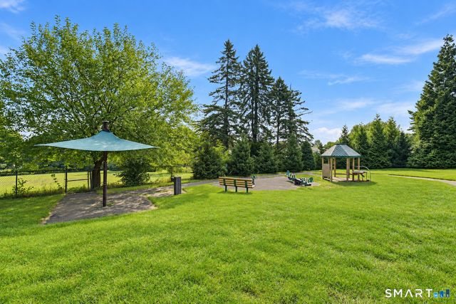 170 Ridge Road 202, Wethersfield, CT 06109