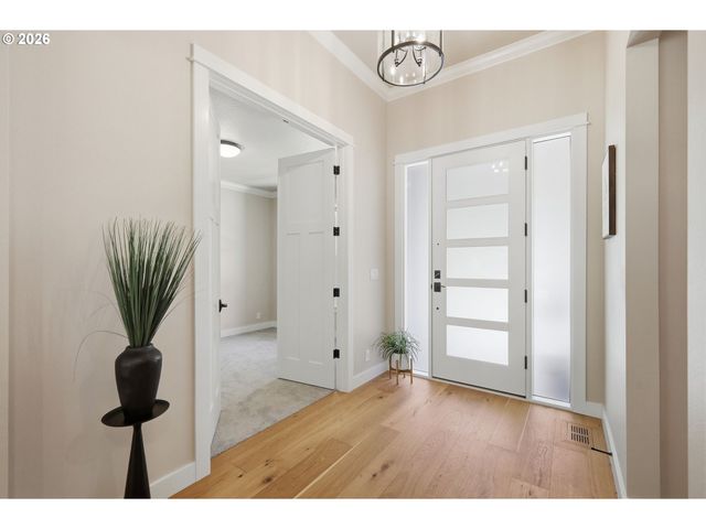 2153 MAJESTIC Pl, Eugene, OR 97403