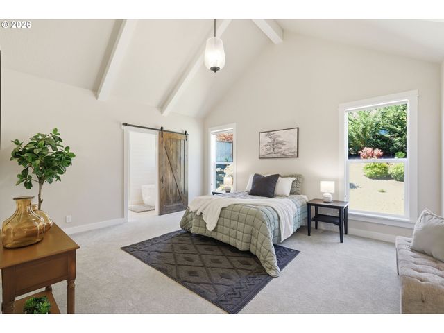 2153 MAJESTIC Pl, Eugene, OR 97403