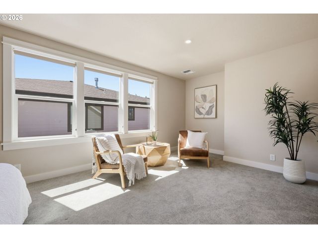 2153 MAJESTIC Pl, Eugene, OR 97403