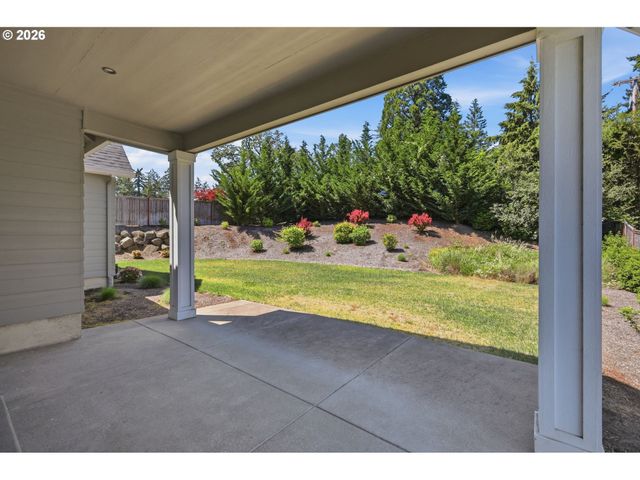 2153 MAJESTIC Pl, Eugene, OR 97403