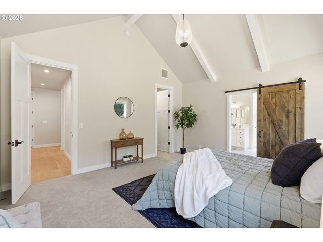2153 MAJESTIC Pl, Eugene, OR 97403