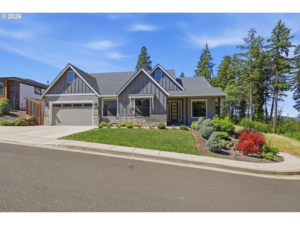 2153 MAJESTIC Pl, Eugene, OR 97403
