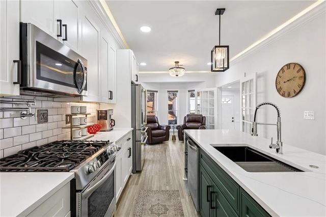 4985 Cascade Overlook SW, Atlanta, GA 30331