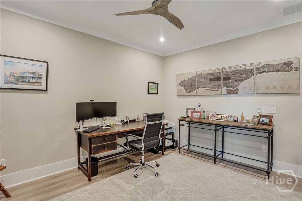 Image 28 of property listing at 458 Mandeville Drive, Richmond Hill, GA 31324