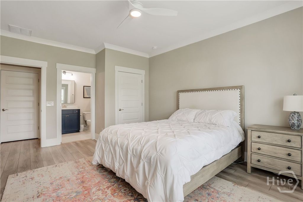 Image 30 of property listing at 458 Mandeville Drive, Richmond Hill, GA 31324