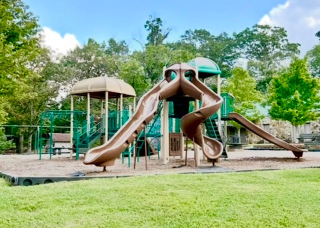 422 Timberlinks Drive, Signal Mountain, TN 37377