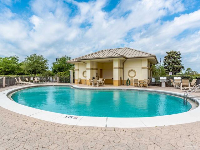 645 Lost Key Dr 302D, Pensacola, FL 32507