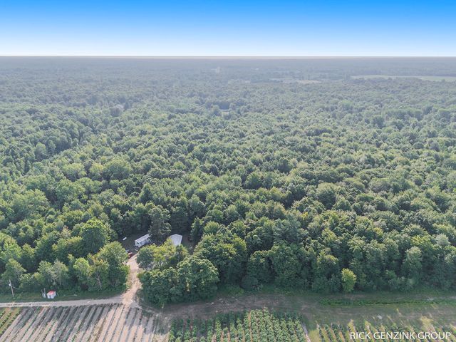 5936 108th Avenue, Pullman, MI 49450