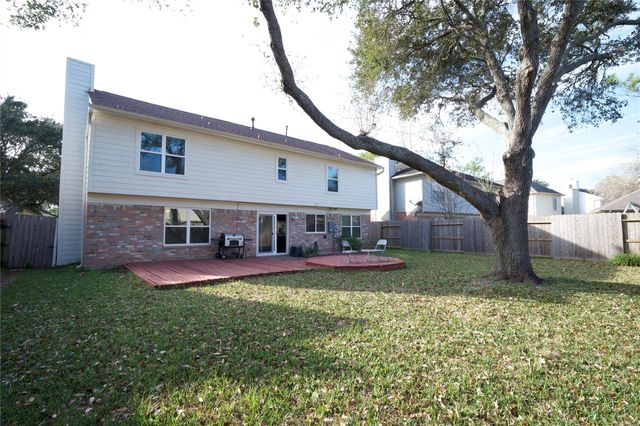 3211 Double Lake Drive, Missouri City, TX 77459