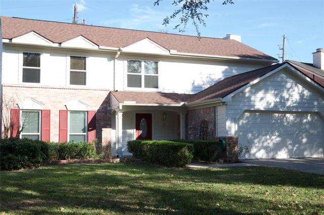 3211 Double Lake Drive, Missouri City, TX 77459