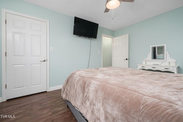 127 Markwood Circle, Jonesborough, TN 37659