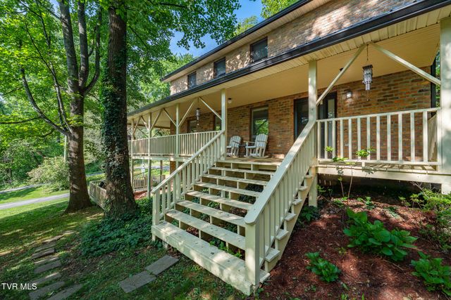 127 Markwood Circle, Jonesborough, TN 37659