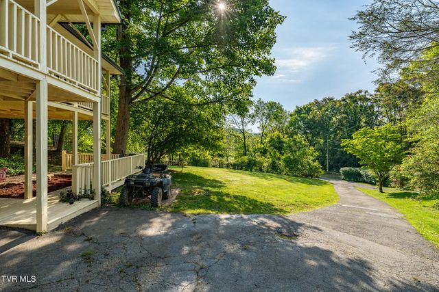 127 Markwood Circle, Jonesborough, TN 37659