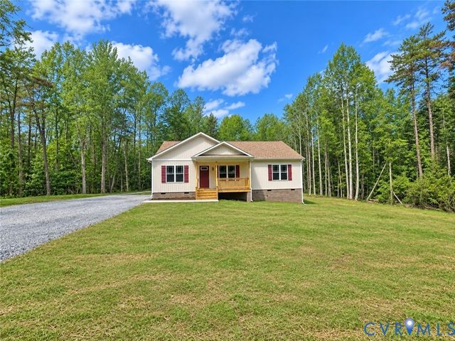 1018 Johnson Rd, Mineral, VA 23117