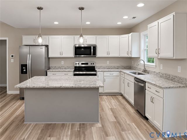 1018 Johnson Rd, Mineral, VA 23117