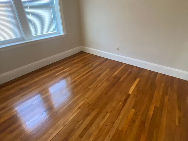 81 Whiting St 21, Lynn, MA 01902