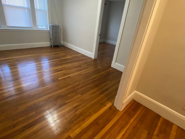 81 Whiting St 21, Lynn, MA 01902