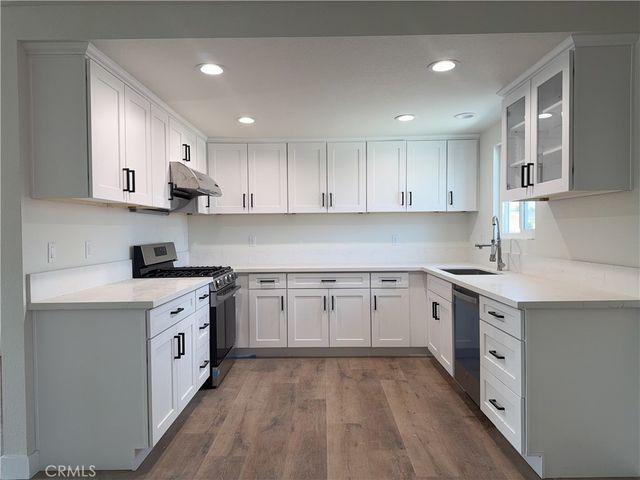 8646 Tamarind Avenue, Fontana, CA 92335