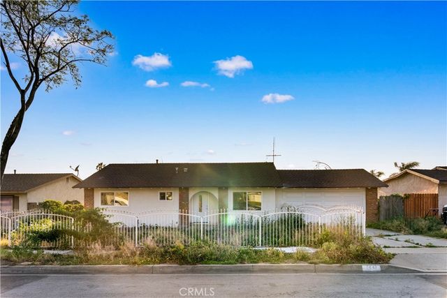 8646 Tamarind Avenue, Fontana, CA 92335