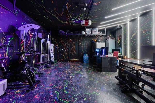 10629 NW 54th St 10629, Doral, FL 33178