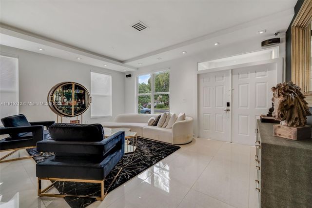 10629 NW 54th St 10629, Doral, FL 33178