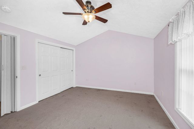39 Westchester Court, Hudson, NH 03051