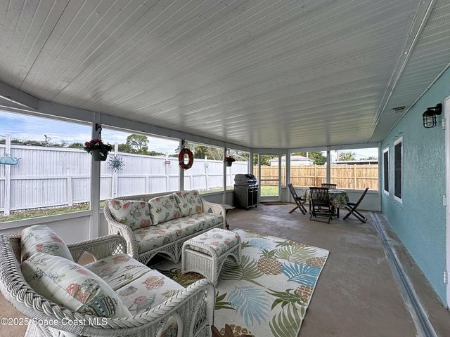 414 Oakridge Avenue, Cocoa, FL 32927