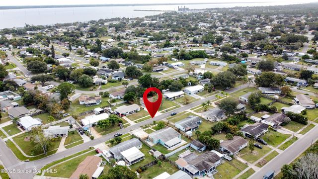 414 Oakridge Avenue, Cocoa, FL 32927