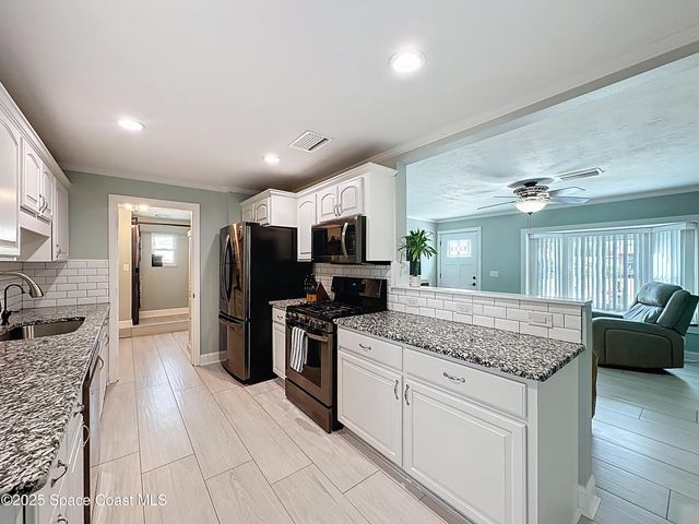 414 Oakridge Avenue, Cocoa, FL 32927