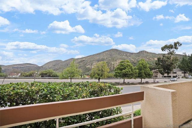 7227 Navajo Rd 103, San Diego, CA 92119