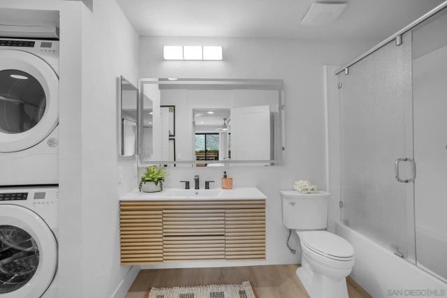 7227 Navajo Rd 103, San Diego, CA 92119